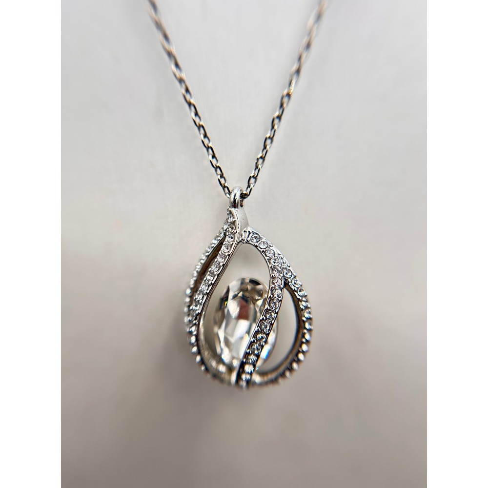 Swarovski Pendant Necklace Women OS Silver Good Crystal Teardrop Pavé Pavé